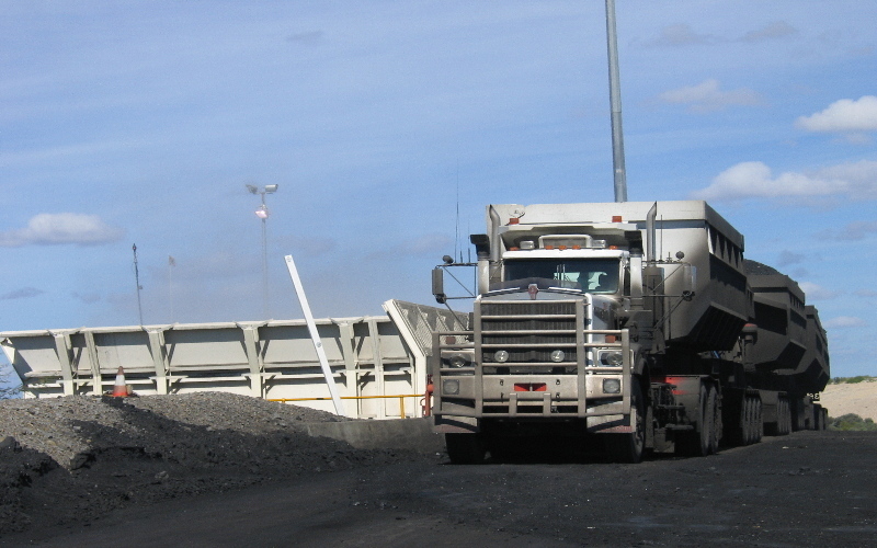 Road Train 800 001.JPG